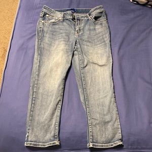 Apt. 9 size 10 capris.